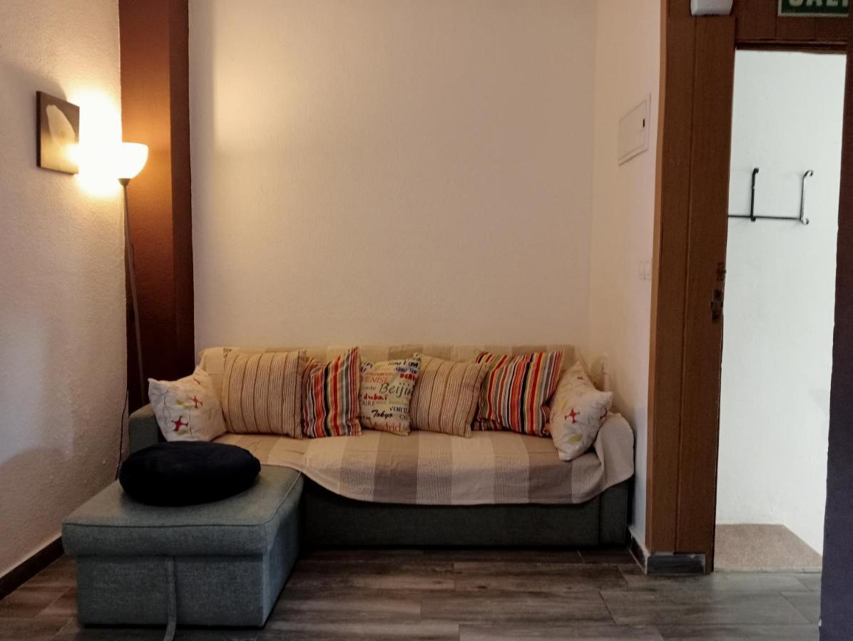 Lola Apartment Encorts Valenza Esterno foto
