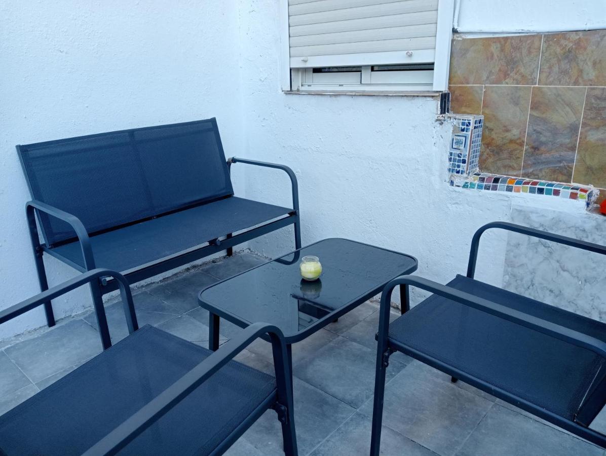 Lola Apartment Encorts Valenza Esterno foto
